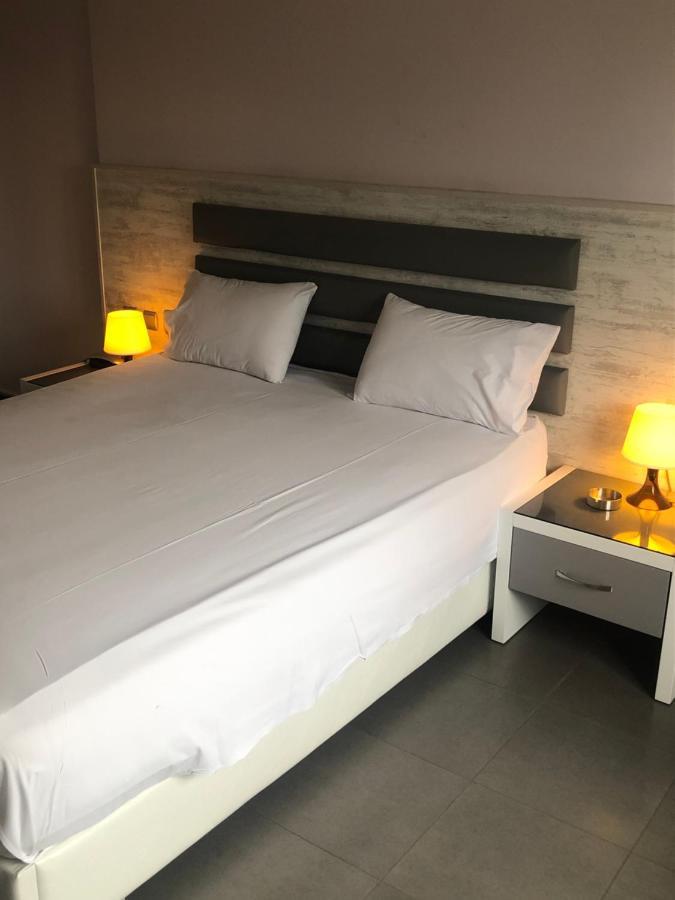 Αφροδίτη Hotel Neon Rysion Экстерьер фото